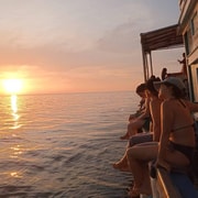 Koh Tao: Half-Day Sunset Snorkeling Tour with Lunch & Pickup