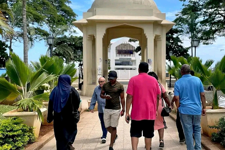 Sansibar: Rundgang durch Stone Town mit Guide.