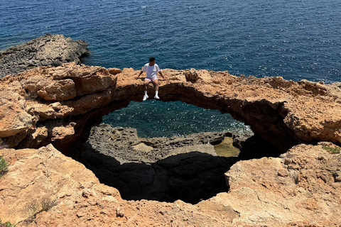 Ibiza: 4 Hours of Discovery, Snorkeling, Pirate Cave