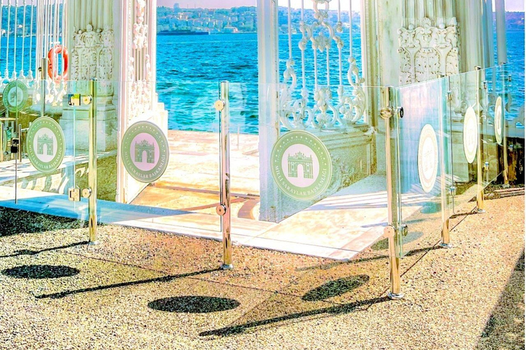 Dolmabahce Palace Ticket & Bosphorus Boat Tour Experience