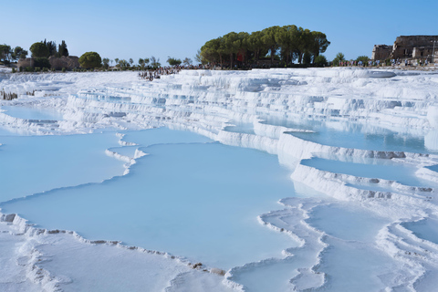 Pamukkale dagstur från Antalya med avlämning i Kusadasi