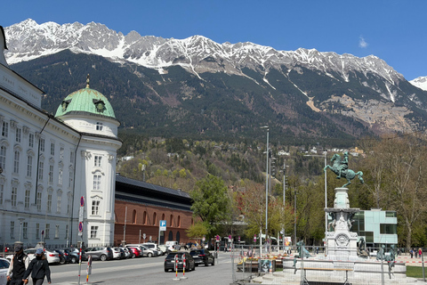 Innsbruck on Foot: Guided Tour with Susanne