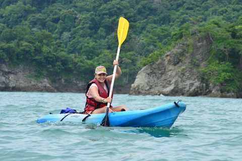 Manuel Antonio: Kayak di mare o SUP - Guida turistica della Costa Rica