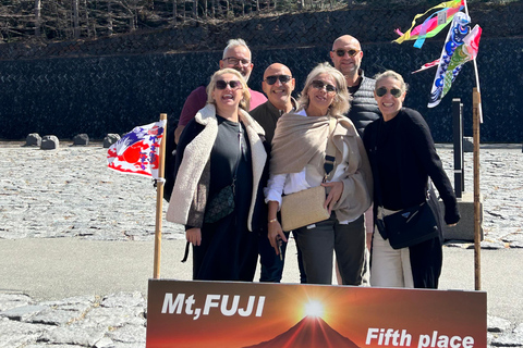 Mt. Fuji & Hakone Private Tour T/F Tokyo, Yokohama up to 12 From Yokohama to Tokyo up to 10