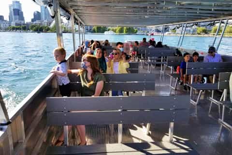 Toronto: Harbor and Islands Sightseeing Cruise