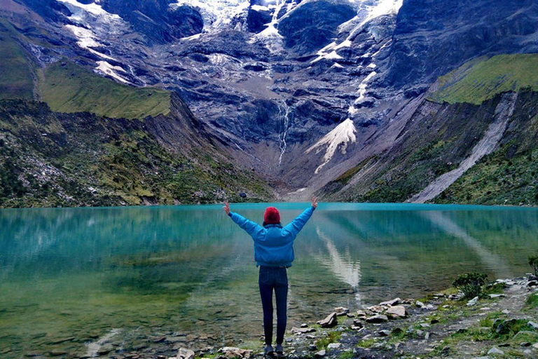 Laguna de Humantay y Montaña de Colores | Senderismo-Aventura