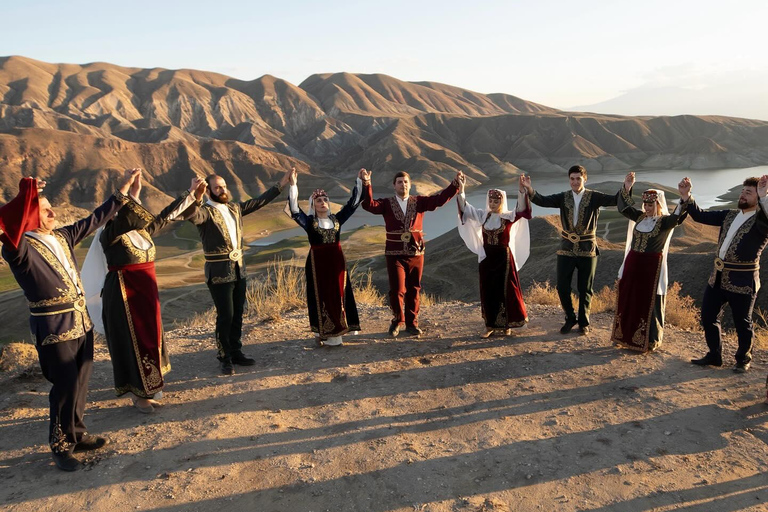 Yerevan: Armenian Dance Class with Local Instructor