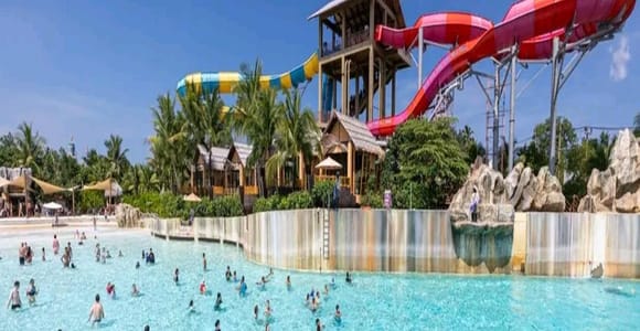Phuket: Andamanda Water Park Full-Day Adventure