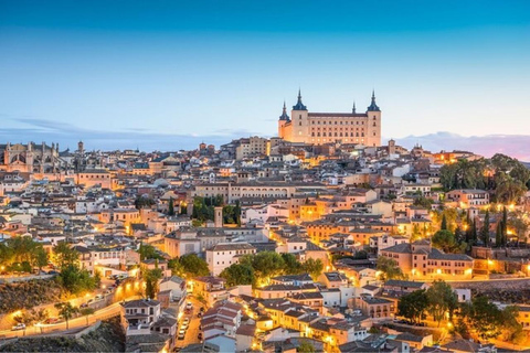 Toledo : Private Tour zu Fuß mit einem Profi-GuideToledo : 3 Stunden private Tour zu Fuß