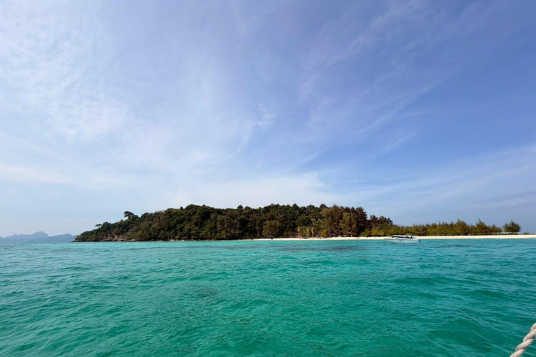 Phi Phi: First Group at Maya Bay, Avoid The Crowds Boat Tour [Full-Day] Maya Bay Speedboat Tour