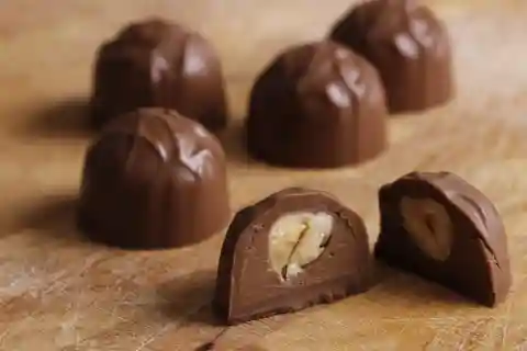 Ghent: Belgian Chocolate Making Workshop with Beer Tasting