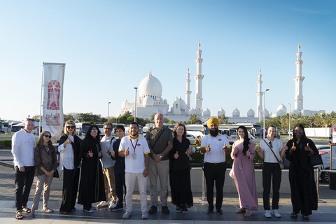 From Dubai: Full-Day Abu Dhabi Tour with Sheikh Zayed Mosque Shared Tour