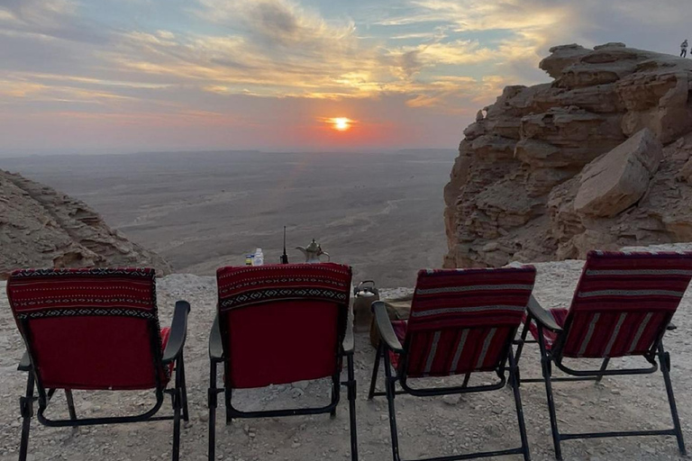 Riyadh: Adventure Edge of the World
