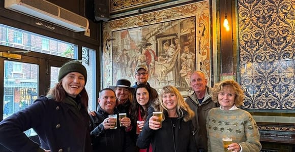 Dublin: Authentic Local Food Tour with 6 Tastings and Drinks