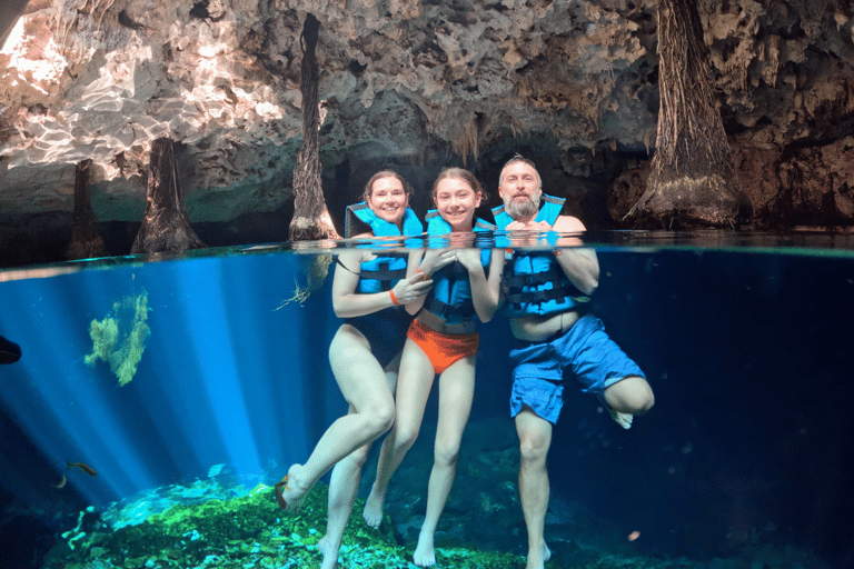 Tulum: Ruins, Cenotes, Turtle Swim, and Lunch Tour