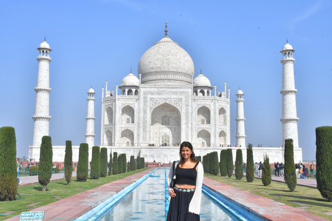 Visita turística local de Agra con experiencia al amanecer o al atardecerExplora 4 Monumentos Históricos