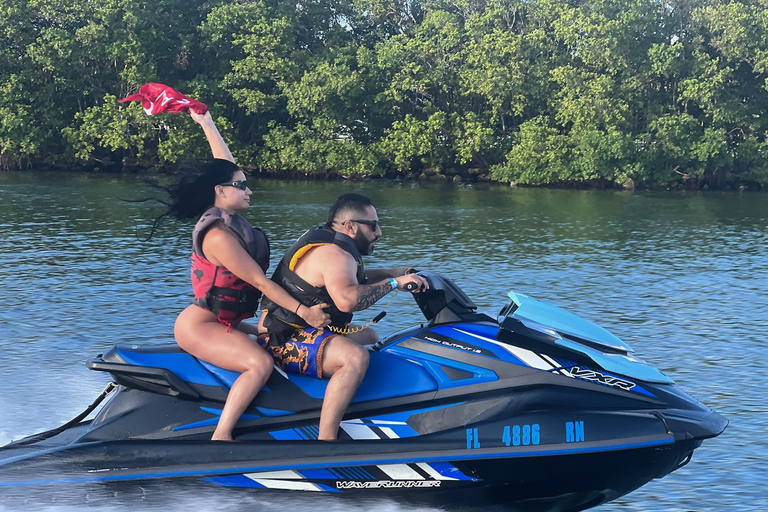 Miami: Aventura en moto acuática con paseo en barco desde el centro de la ciudad