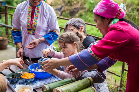 Guilin: Longji Rice Terraces & Bamboo Rice Cooking Day Tour