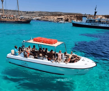 Sliema: Comino Blue Lagoon Half Day
