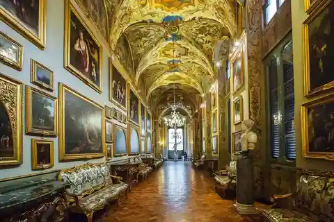 Roma: Muzeele Vaticanului Capela Sixtină cu intrare prioritară