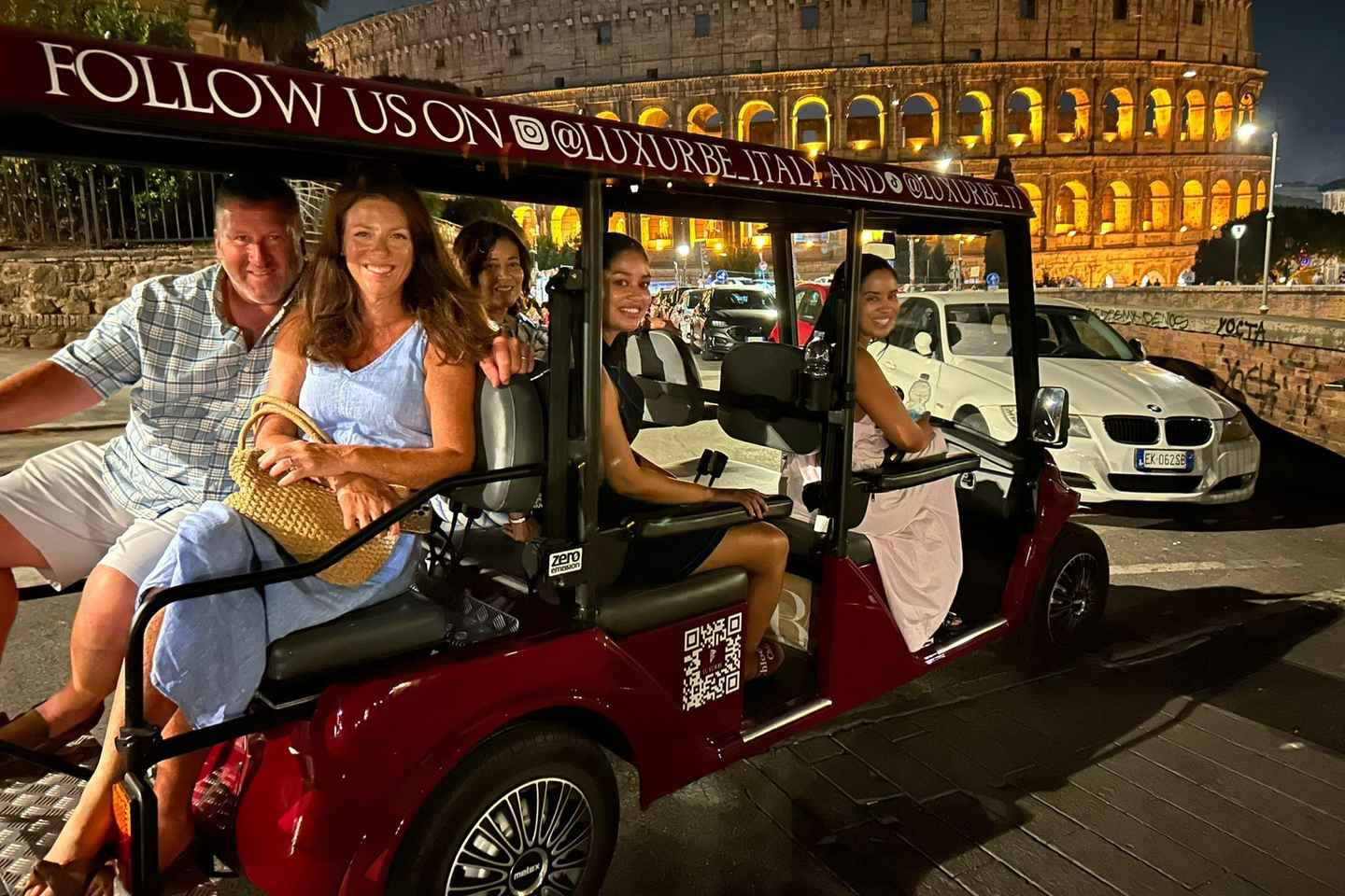 Roma: Tour Notturno in Golf Cart