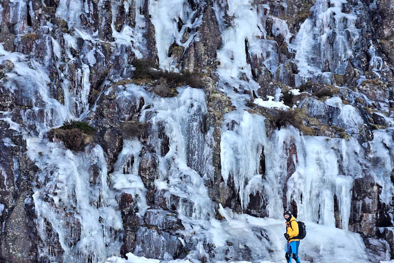 Estocolmo: Patinaje Nórdico sobre Hielo para Principiantes en un Lago Helado