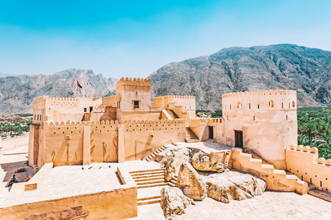 Całodniowa wycieczka do Wadi Bani Awf-Balad Sayt-Nakhal Fort-Hot Spring