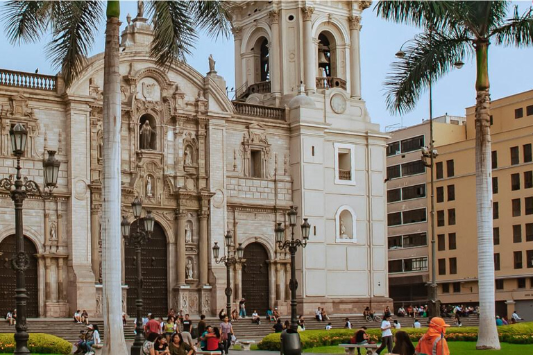 Peru in 16 Dagen | Lima - Cusco - Puno - Bolivia | Hotel***