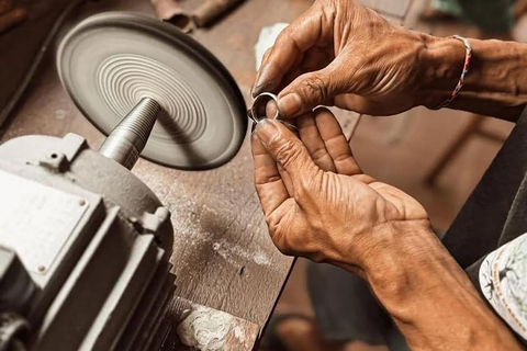 Bali: Aula de joalharia em Seminyak com 7 gramas de prata