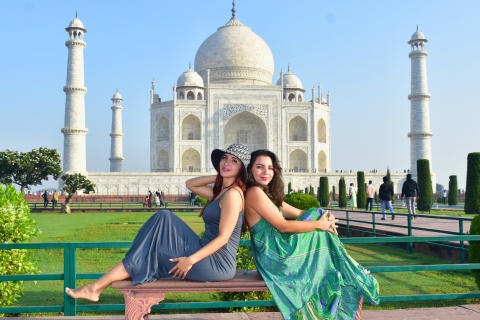 Delhi: Stadtrundfahrt mit Taj Mahal, Agra Fort & Fatehpur SikriDelhi - Auto mit Fahrer, Reiseführer, Eintritt zu den Monumenten und Mittagessen
