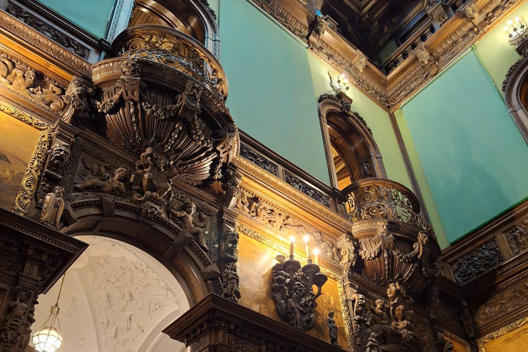 MINIVAN Dracula Castle, Peleș Castle & Wednesday 3 CASTLES Audio Guide 24 Languages