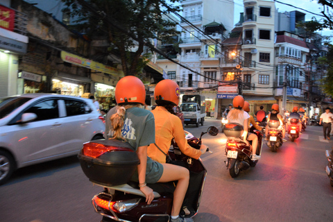 Hanoi: Hidden Streets & Street Food Motorcycle Tour