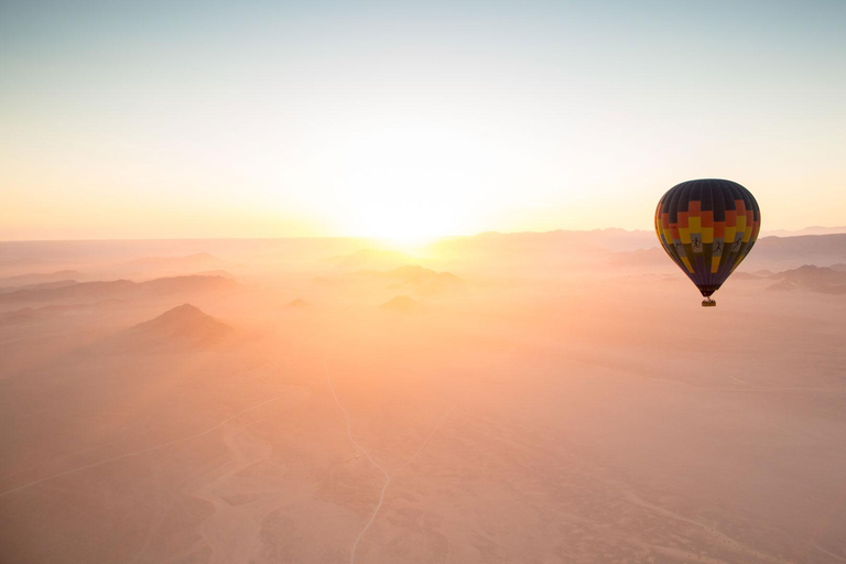 Namibia: 13-Day Tour with Game Drives and Hot Air Balloon