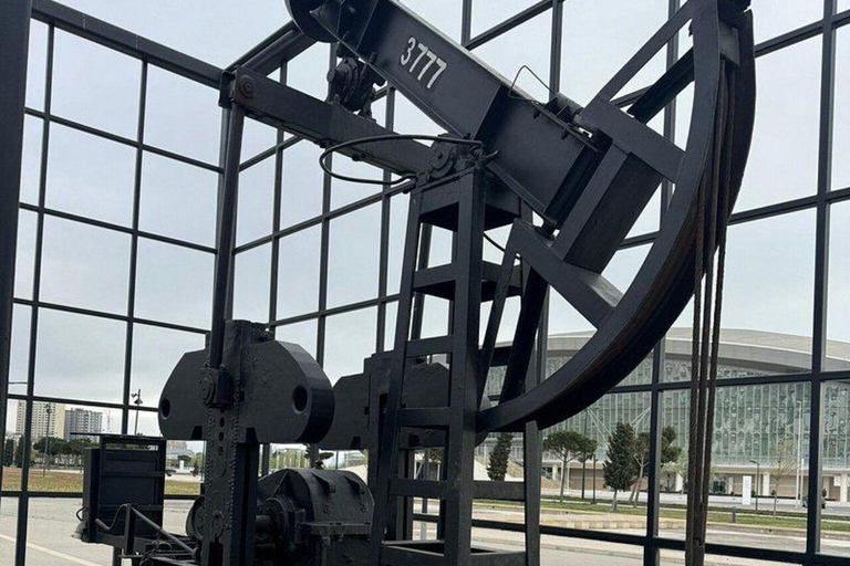 Baku: Gobustan, Absheron & Baku Heritage Private Tour