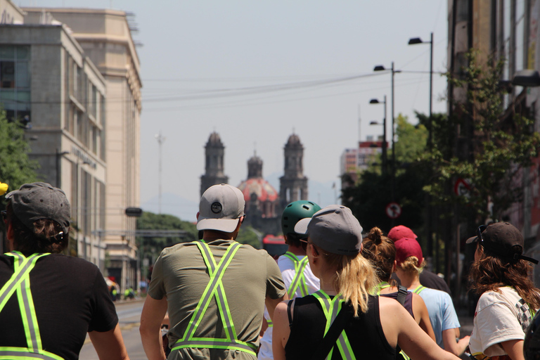 Arkitekturcykeltur - Mexico City guidad av arkitekterArkitekturcykeltur Mexico City