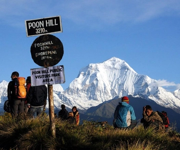 Pokhara: trekking di 2 giorni a Ghorepani e Poon Hill con vista sull'alba