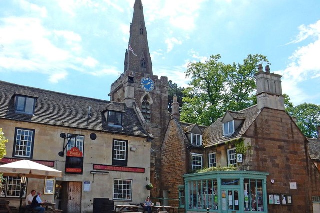 Visit Oakham/Uppingham Quirky self-guided heritage walks in Leicester