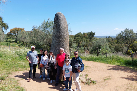 Megalithische &amp; mittelalterliche Tour mit dem Seitenwagen in Évora