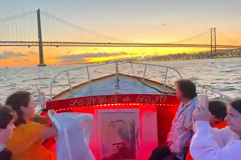 Lissabon: Live guidet traditionel bådseeingtur