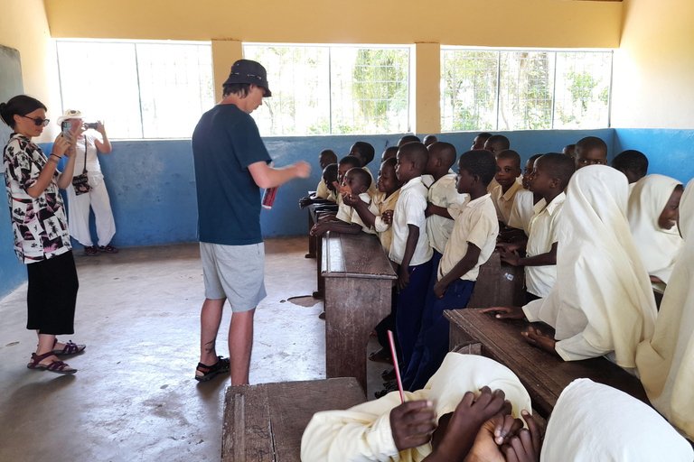 زنجبار: جولة ثقافية أصيلة في جزيرة تومباتو