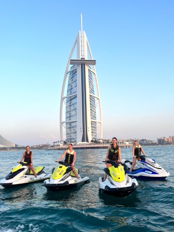 Dubai: 30 Minuten Jet Ski Tour naar Burj Al Arab