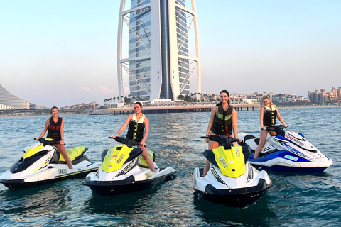 Excursión en moto acuática de 30 minutos al Burj Al Arab