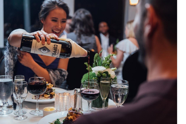 Philadelphie : dîner-croisière le jour de NoëlPhiladelphie : Dîner-croisière le jour de Noël