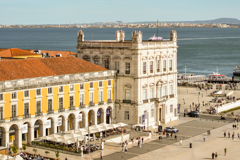 Visit of Lisbon in French. Small group (10 max)! Follow me! Visite Goupe privée de Lisbonne!