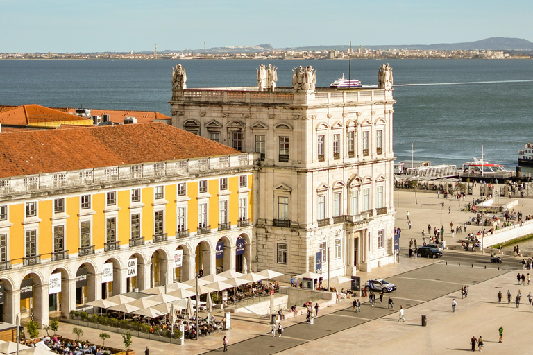 Visit of Lisbon in French. Small group (10 max)! Follow me! Visite Goupe privée de Lisbonne!
