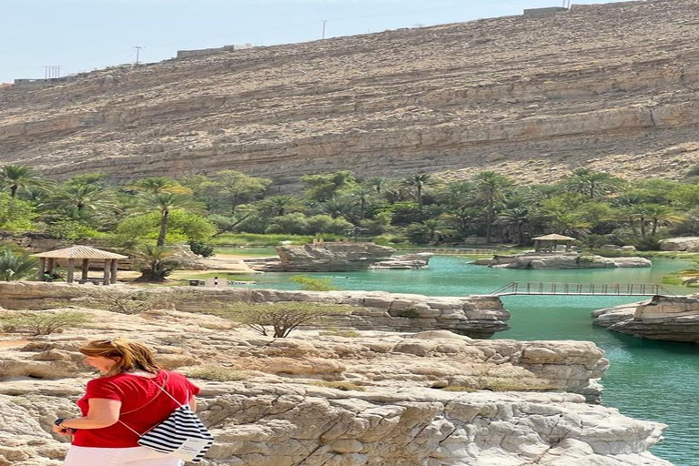 Wahiba Sand und Wadi Bani Khalid Geführte Gruppentour