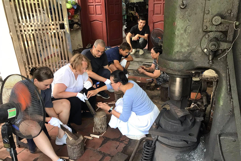 Hanoi: Incense Village & Conical Hat or Knife-Making Village Hanoi Incense Village, Conical Hat , NO LUNCH - SMALL GROUP