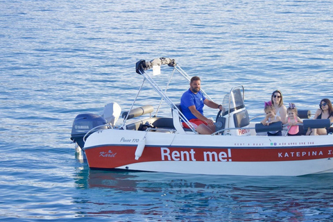 Hersonissos: Rent A Boat Without LicenseNoleggiare una barca senza patente