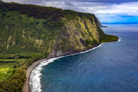 Tour d'avventura con la fionda nella doppia valle di Big Island