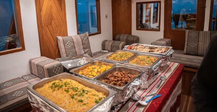 Doha: Qatari Traditional Dinner Cruise with BBQ Buffet photo 9